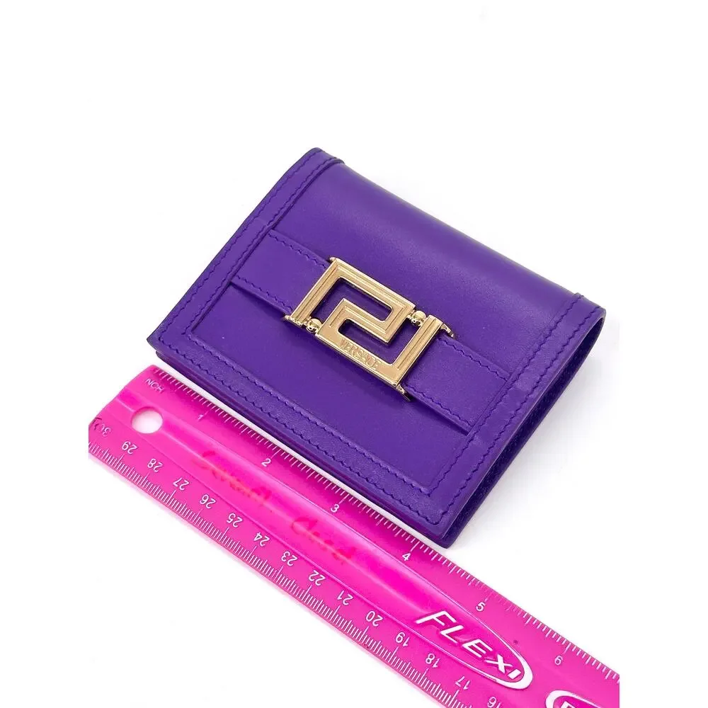 NIB Versace Goddess Greca Logo Purple Leather Bi Fold Wallet $625